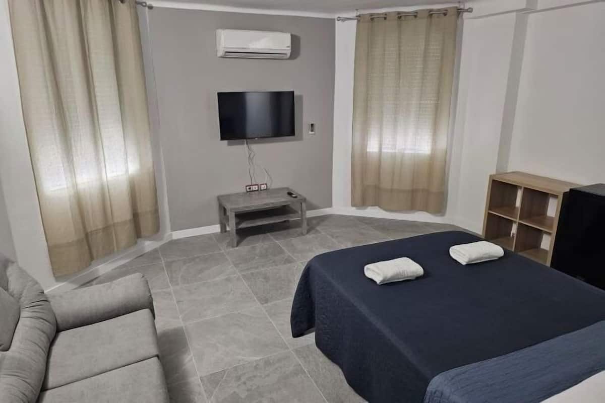 Down comforters, minibar, soundproofing, free WiFi