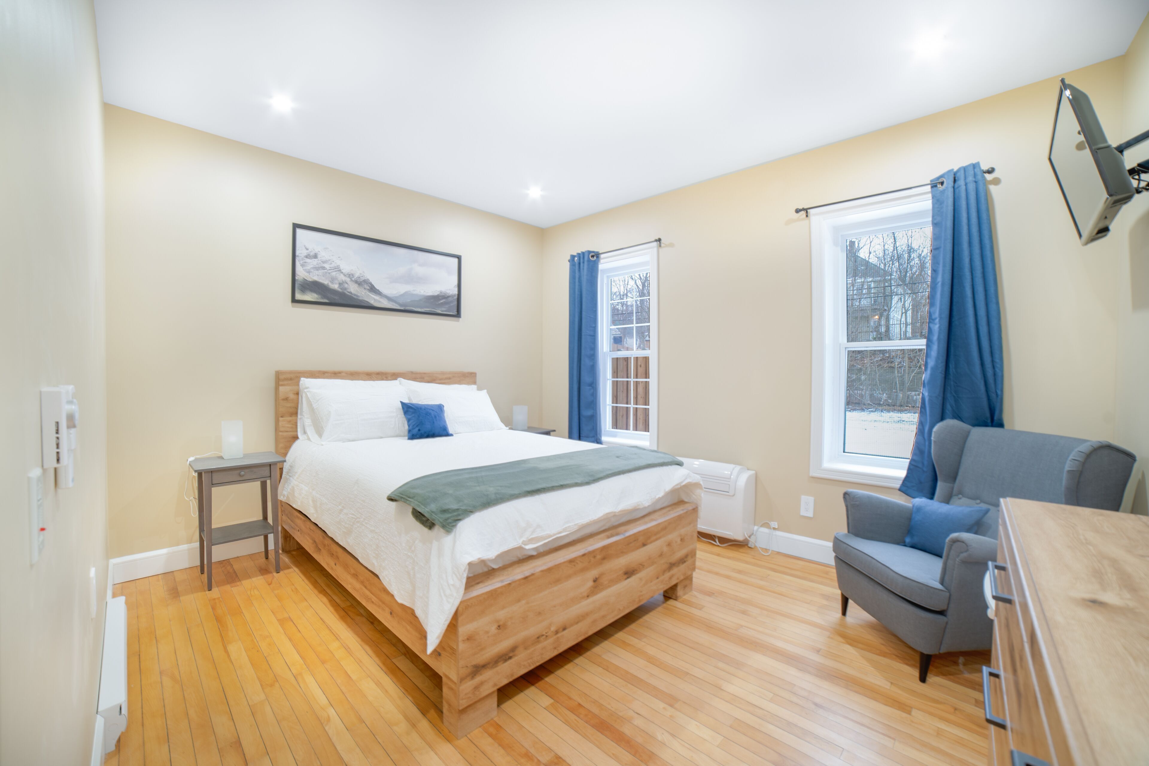 Wifi gratis y ropa de cama 