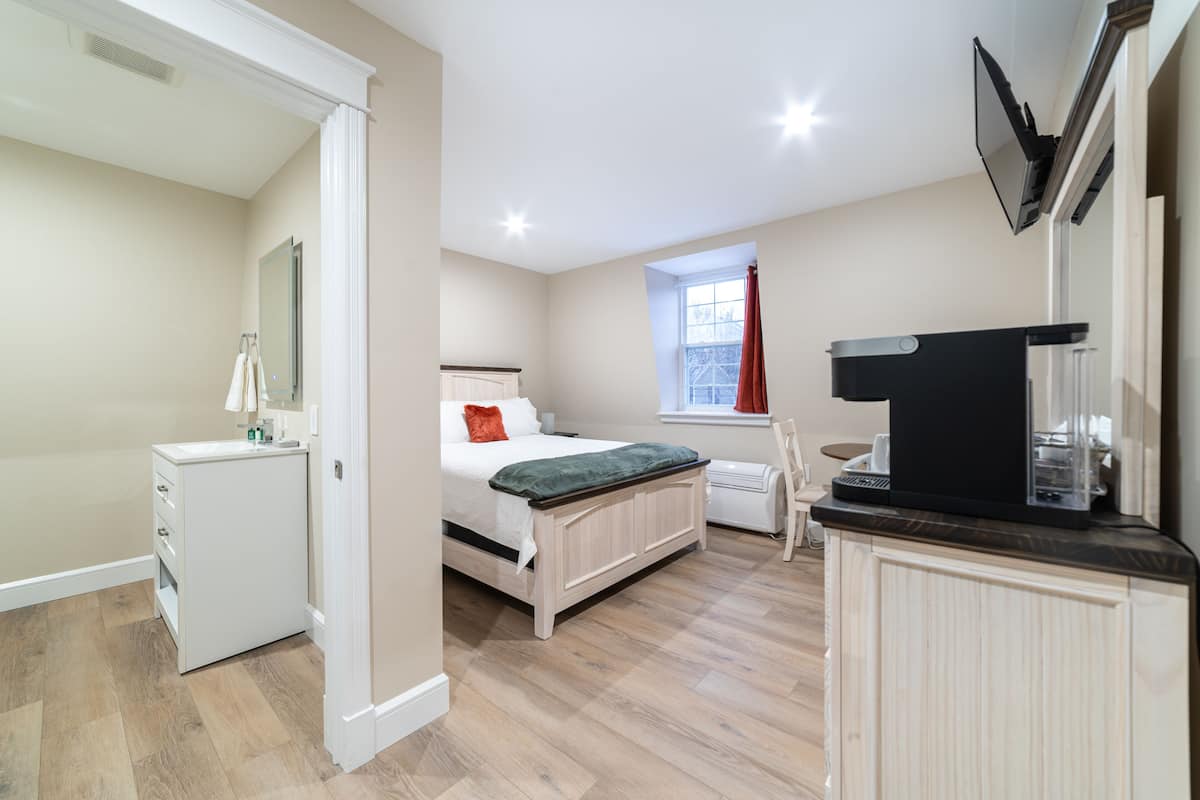 Standard Room | 1 bedroom, free WiFi, bed sheets