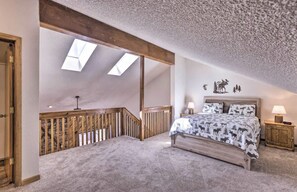 3 chambres, fer et planche à repasser, lit parapluie, Wi-Fi gratuit
