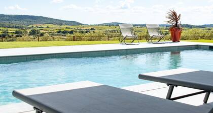 private vacation home in gignac