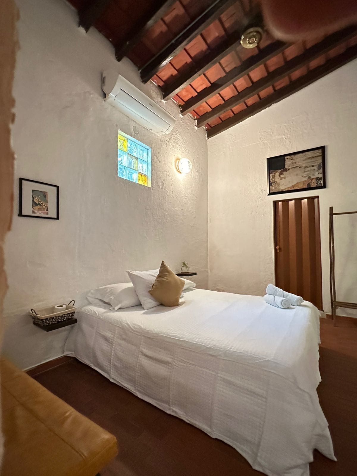 7 habitaciones, wifi gratis, ropa de cama y acceso para silla de ruedas 