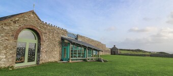 Lower Treginnis Farm