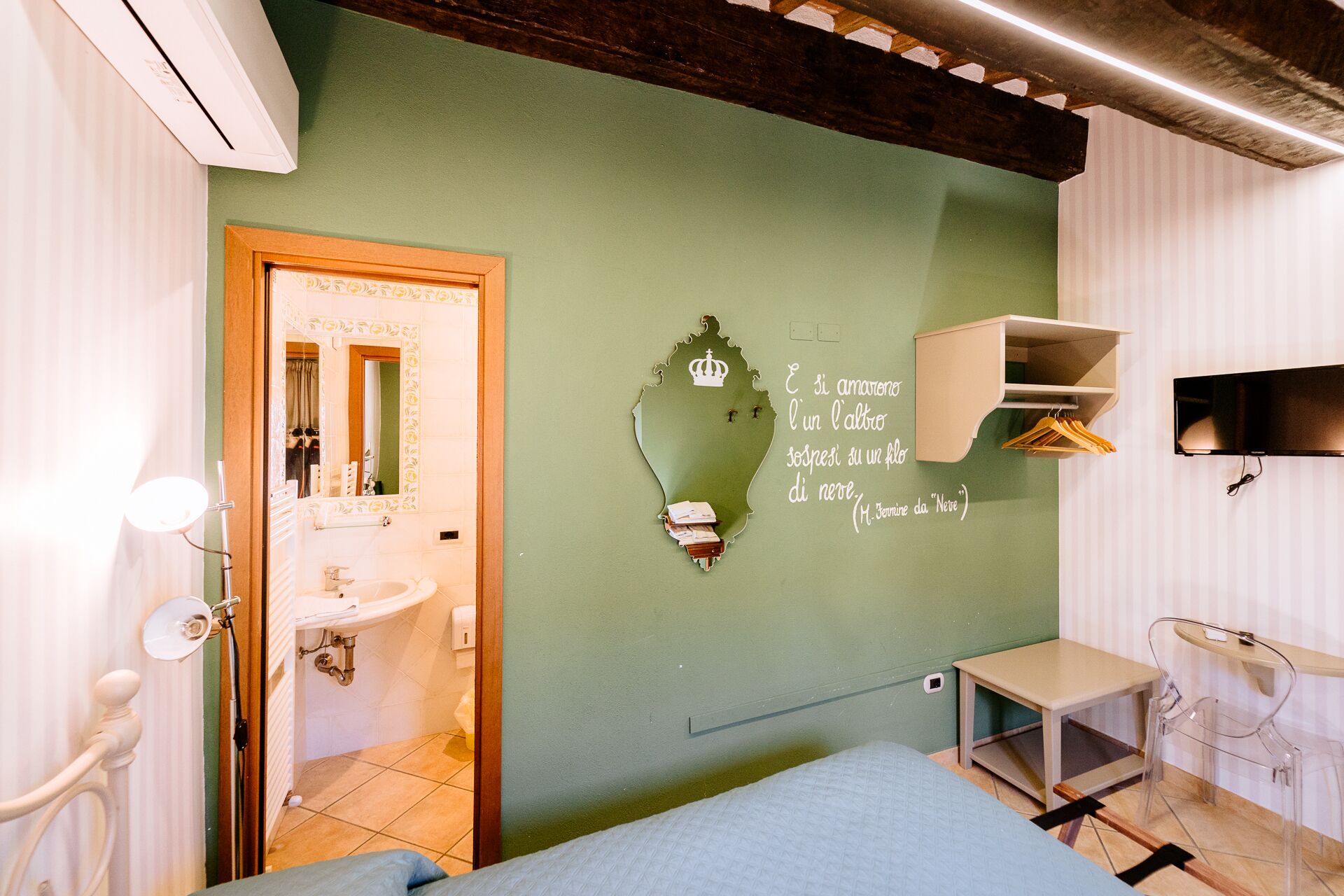 Standardzimmer, 1 grosses Einzelbett, eigenes Bad