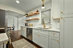 Fridge, microwave, oven, stovetop - Modern Prairie Village Home - Minutes from parks, shopping, dining (Prairie Village)