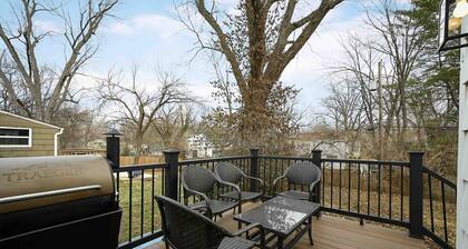 Modern Prairie Village Home - Minutes from parks, shopping, dining