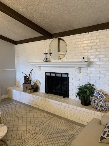 Country Living-Pine Breeze Haven 15 min drive to Casino