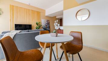 Appartement, vue ville | Salle à manger