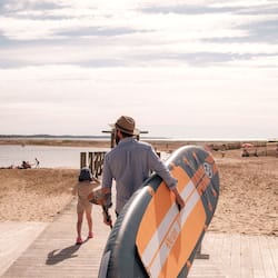 Surfing/boogie boarding
