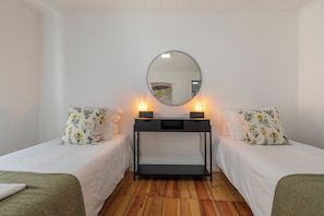 2 bedrooms, iron/ironing board, WiFi, bed sheets - Downtown III by Lisbon Heart (Lisboa)