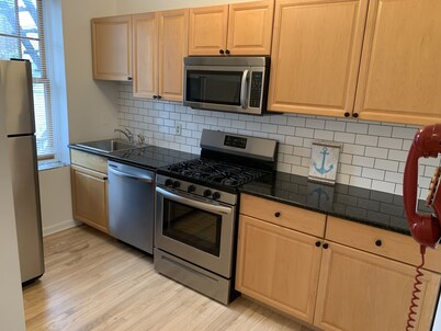 Updated Beach Getaway, Steps from the Beach! FULL SUMMER RENTAL