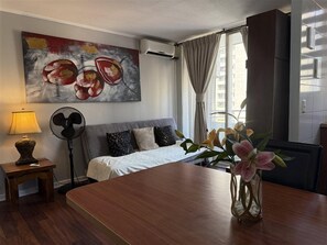 Interior - VR Suite (Santiago)