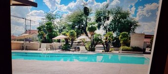 Historic Old Spanish Trail Location with Stunning Views and Pathways