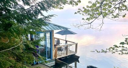 Floating Island Cabin