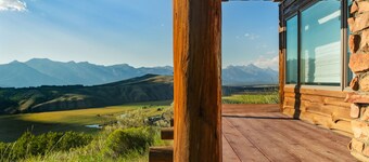 Outpost: Choate 3123 - Amazing Teton Views & A/C!