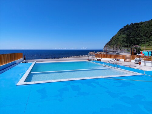 Casa do Sanguinho - Faial da Terra. Nature on the doorstep, trails and the sea.
