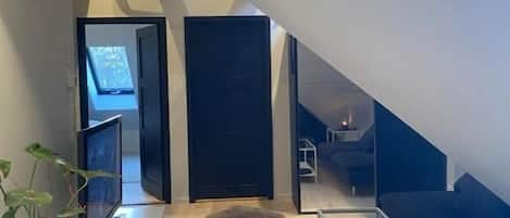 4 chambres, fer et planche à repasser, Wi-Fi gratuit