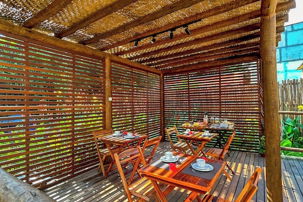 Comfort Room | Terrace/patio