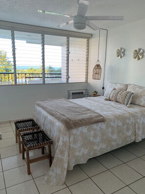 1 室のベッドルーム、WiFi (無料)、ベッドシーツ