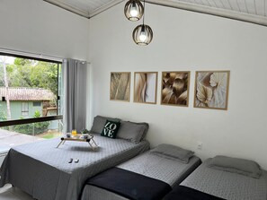2 habitaciones, tabla de planchar con plancha y wifi gratis 