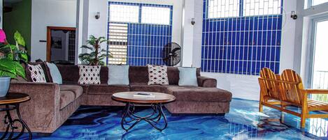 Panoramic Villa, 3 Bedrooms, Sea View, Mountainside | Living area | 40-inch Smart TV with cable channels, TV, Netflix