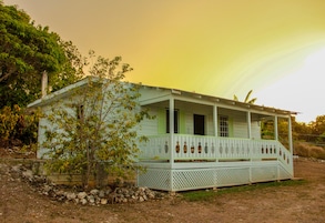 Cottage Tradizionale | Tende oscuranti, ferro/asse da stiro, Wi-Fi gratuito
