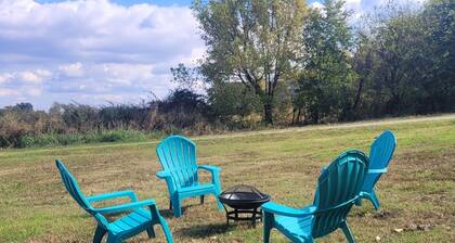 Ho-On-Day. A cozy home away from home. Native Theme close to the Choctaw Casino.