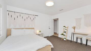 3 camere, ferro/asse da stiro, Wi-Fi gratuito, lenzuola