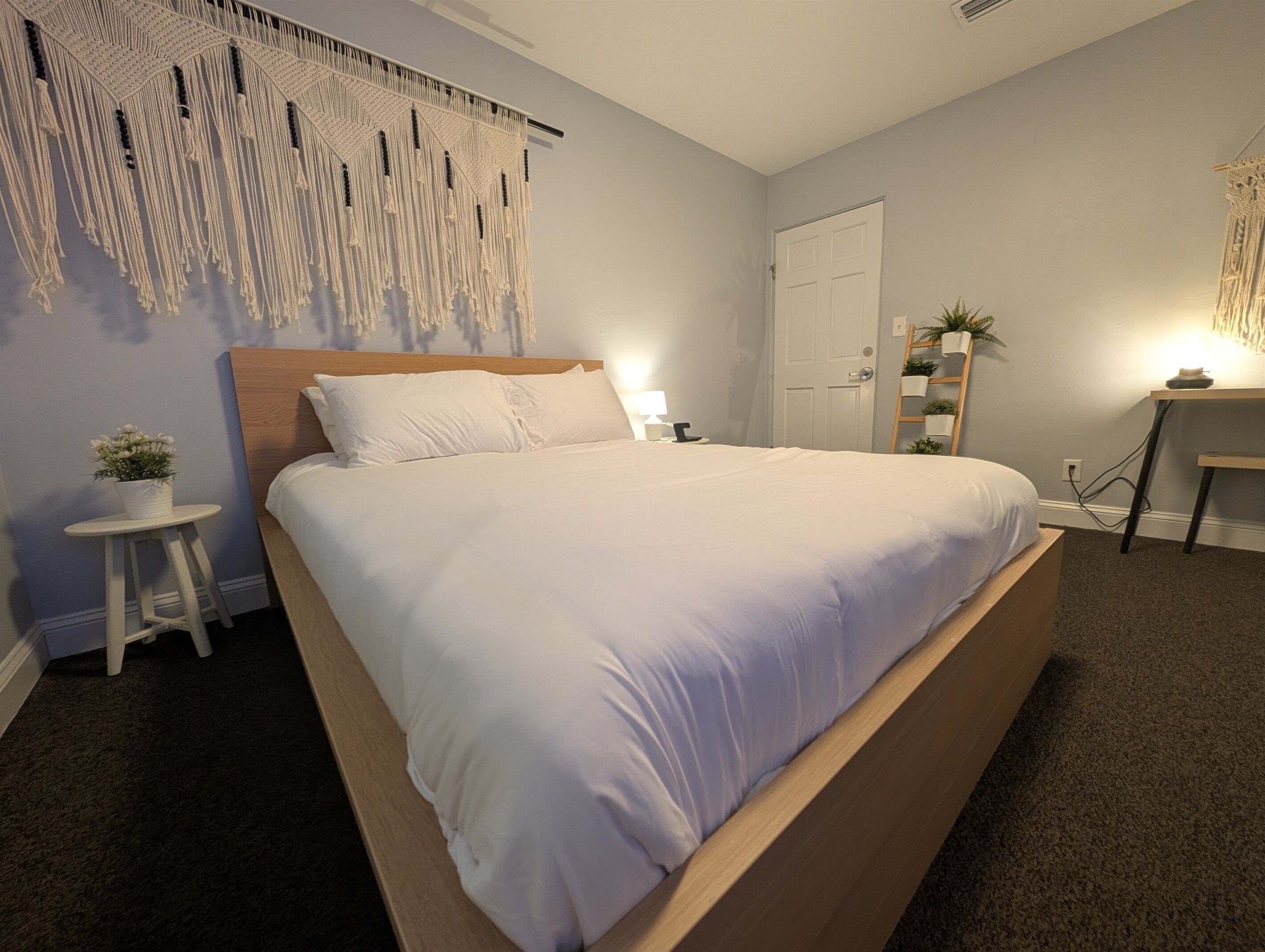 3 多间卧室、办公桌、熨斗/熨衣板、旅行婴儿床