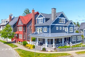 Exterior - Seabrook's Drift Away: Hot Tub & Dog Friendly! (Pacific Beach)