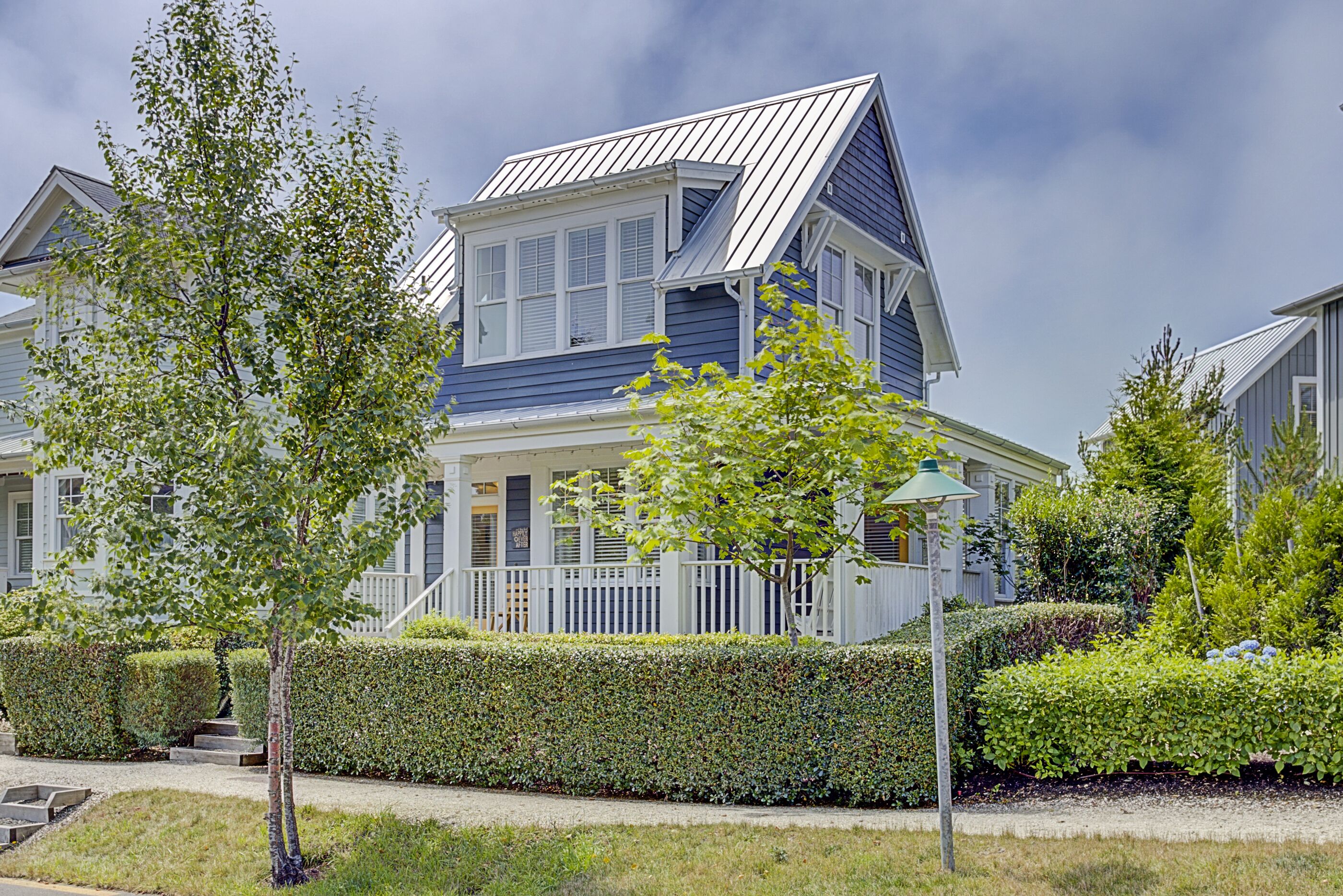 *NEW* Seabrook's Happily Ever After: Dog Friendly!