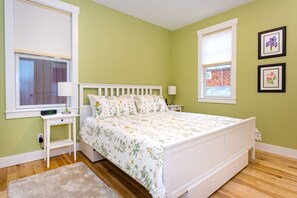 3 dormitorios, tabla de planchar con plancha, wifi gratis y ropa de cama