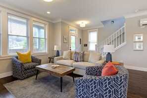 TV, fireplace, DVD player, offices