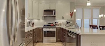 Seabrook's Spirit Salmon House offers access features and a dog-friendly stay!