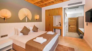 Garden Pool Suite | 이집트산 면 시트, 고급 침구, 오리/거위털 이불, 템퍼페딕 침대
