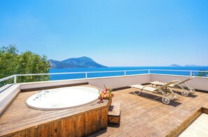 Penthouse Jacuzzi Suite | View from room - Likya Gardens Hotel (Kas)