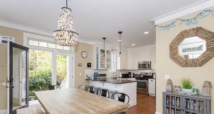 *New* Seabrook's Tide Together: dog-friendly, hot tub