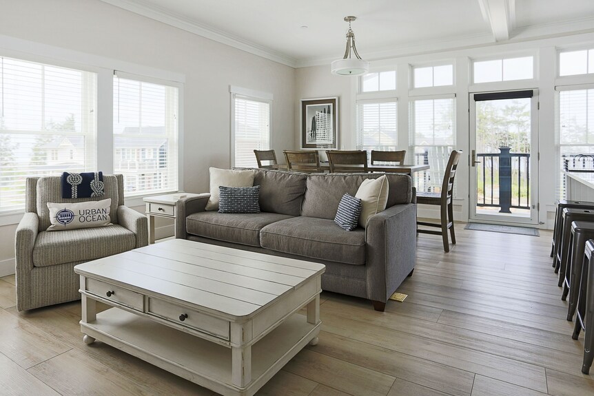 Seabrook Urban Ocean | Downtown, Elevator, 2br | Sleeps 4, Rooftop Garden - Pacific Beach, WA