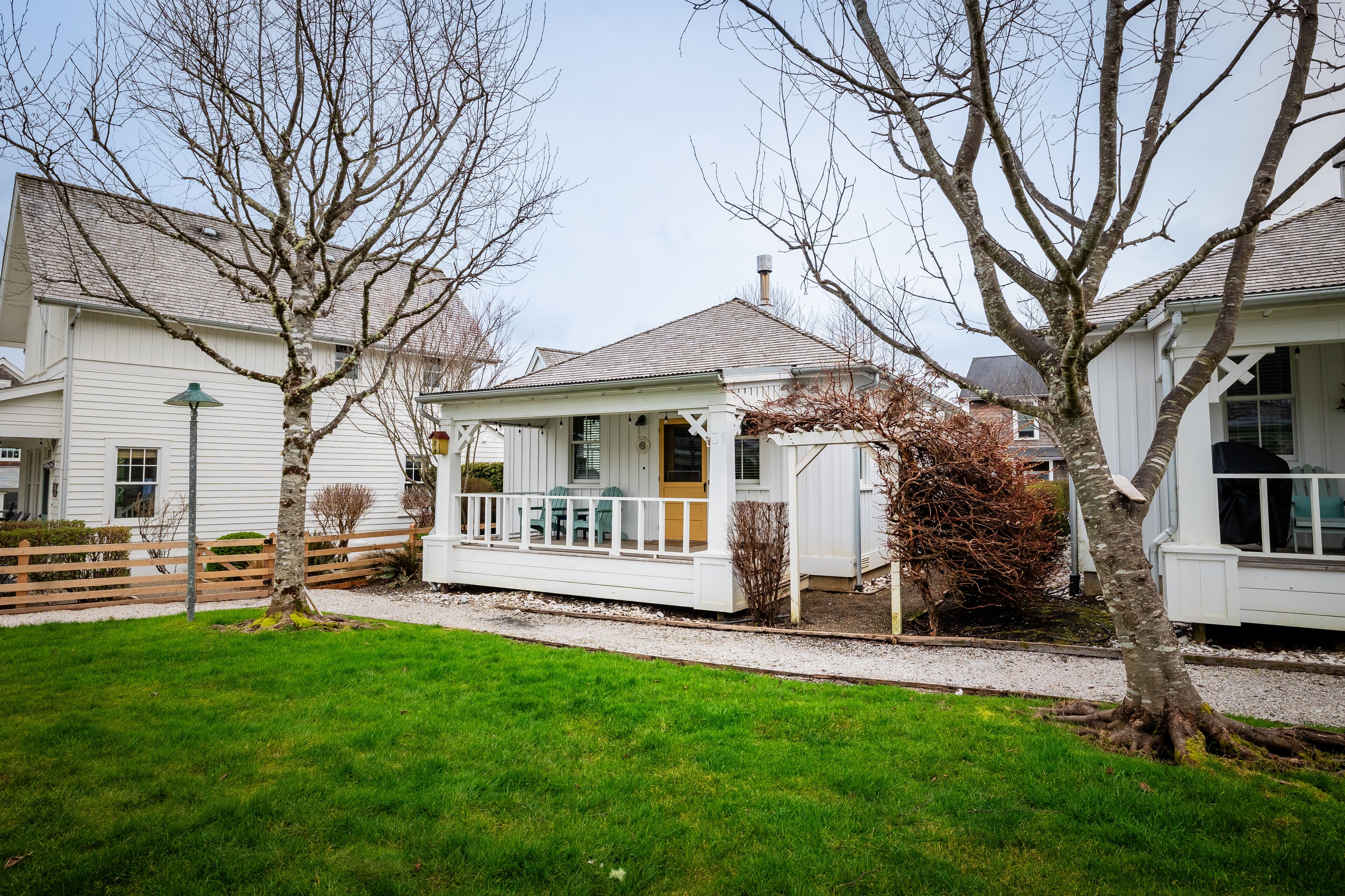 *New* Seabrook's Zinnias Cottage: Dog Friendly!