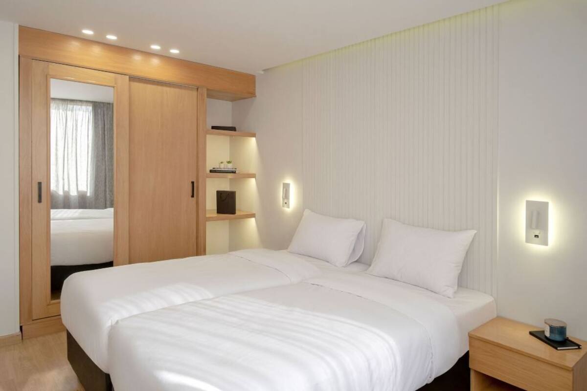 Apartment, 3 Bedrooms | Premium bedding, down comforters, in-room safe, desk