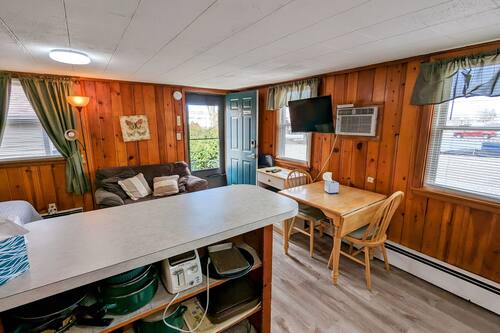 Cabane Confort | Literie de qualité supérieure, minibar, Wi-Fi gratuit, draps fournis