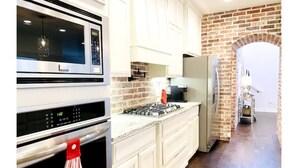 Unclassified image, 2 of 21, button - Pigasso Place - Modern Fayetteville home! (Fayetteville)