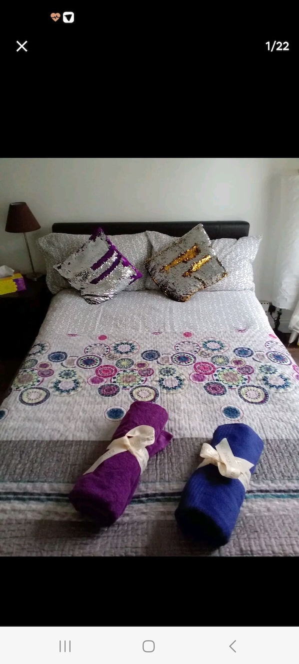 1 camera, una scrivania, ferro/asse da stiro, Wi-Fi gratuito