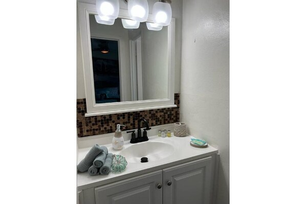 Bathroom - Incredible Ocean View apartment (North Bay Village)