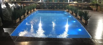 House with swimming pool carapicuiba