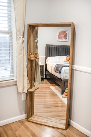 4 chambres, bureau, fer et planche à repasser, Wi-Fi gratuit