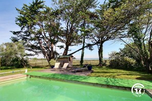 A heated pool - Fenêtres sur le Golfe (SARZEAU)