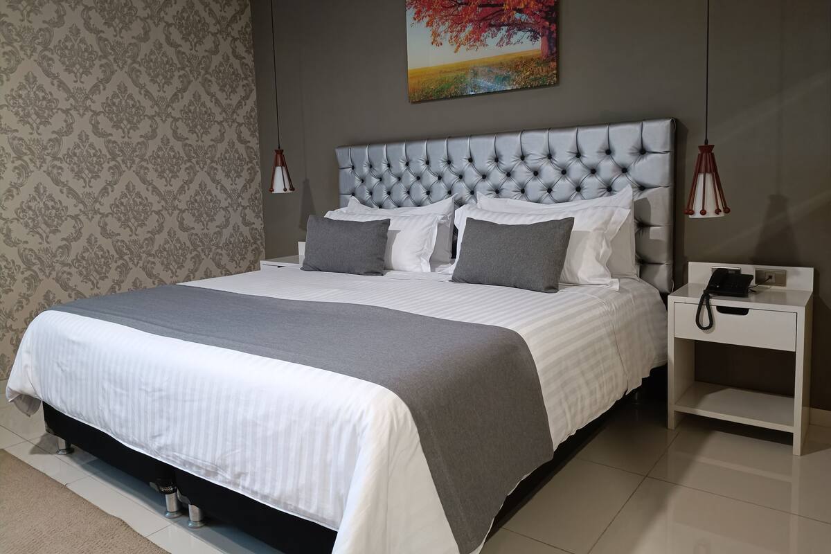 Standard Double Room | Premium bedding, minibar, desk, WiFi (free)