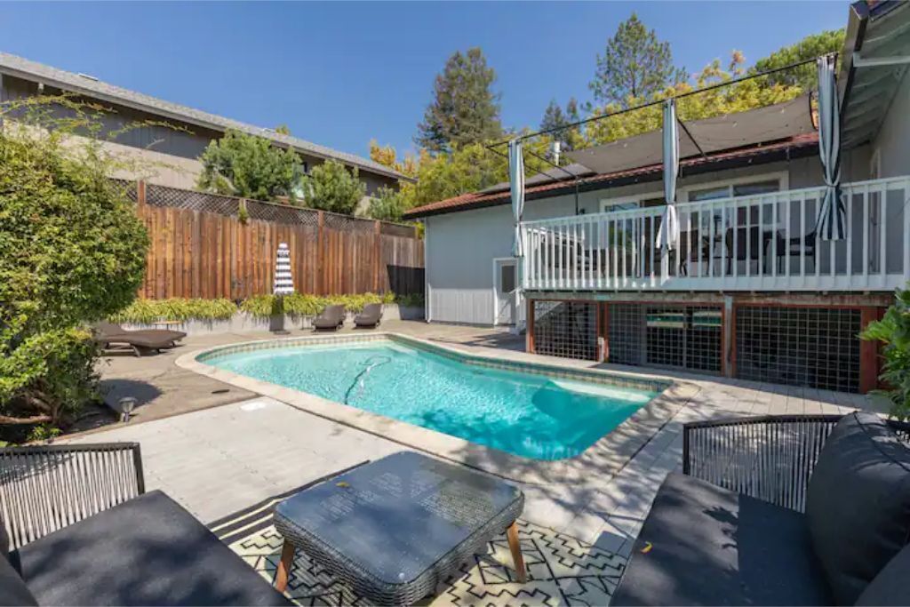 Sonoma Green House-Pool-Close to Winery-Peaceful