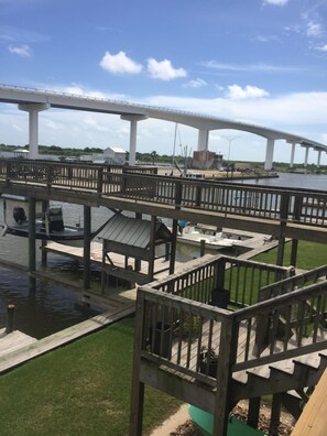 Property grounds - Beautiful Sunrise - Cast~Away Townhouse (Matagorda)